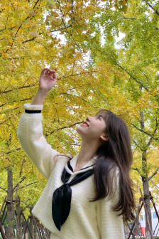 情侣热吻视频